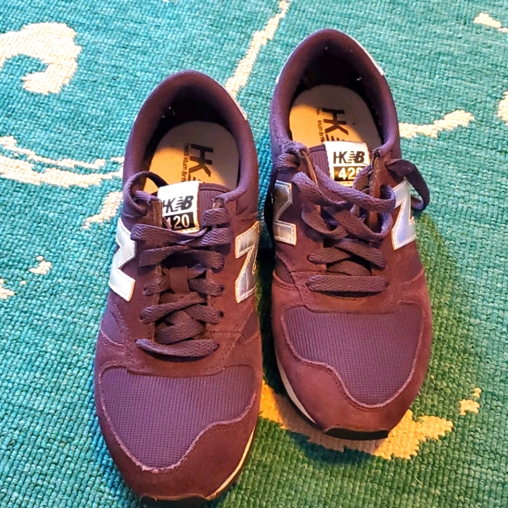 Plumb new balance shoes